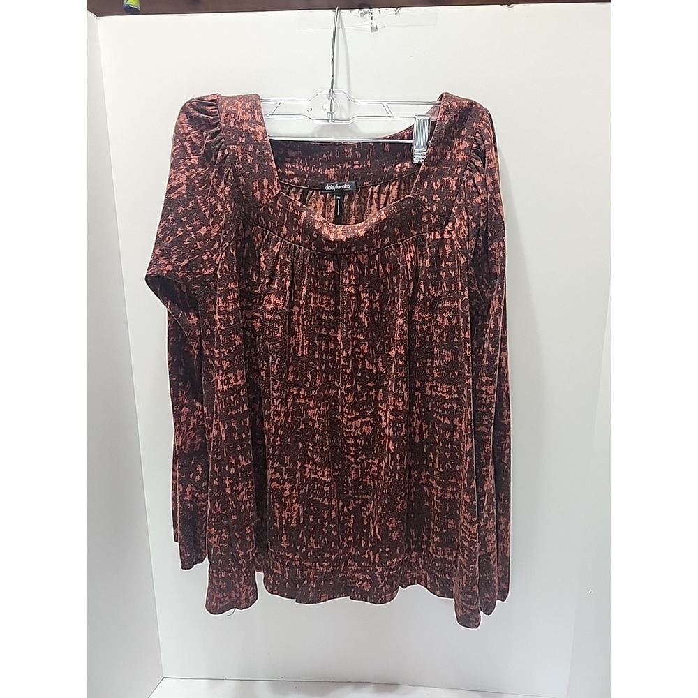 Daisy Fuentes Women's Long-sleeve Blouse Square Neckline Abstract Brown Print PM